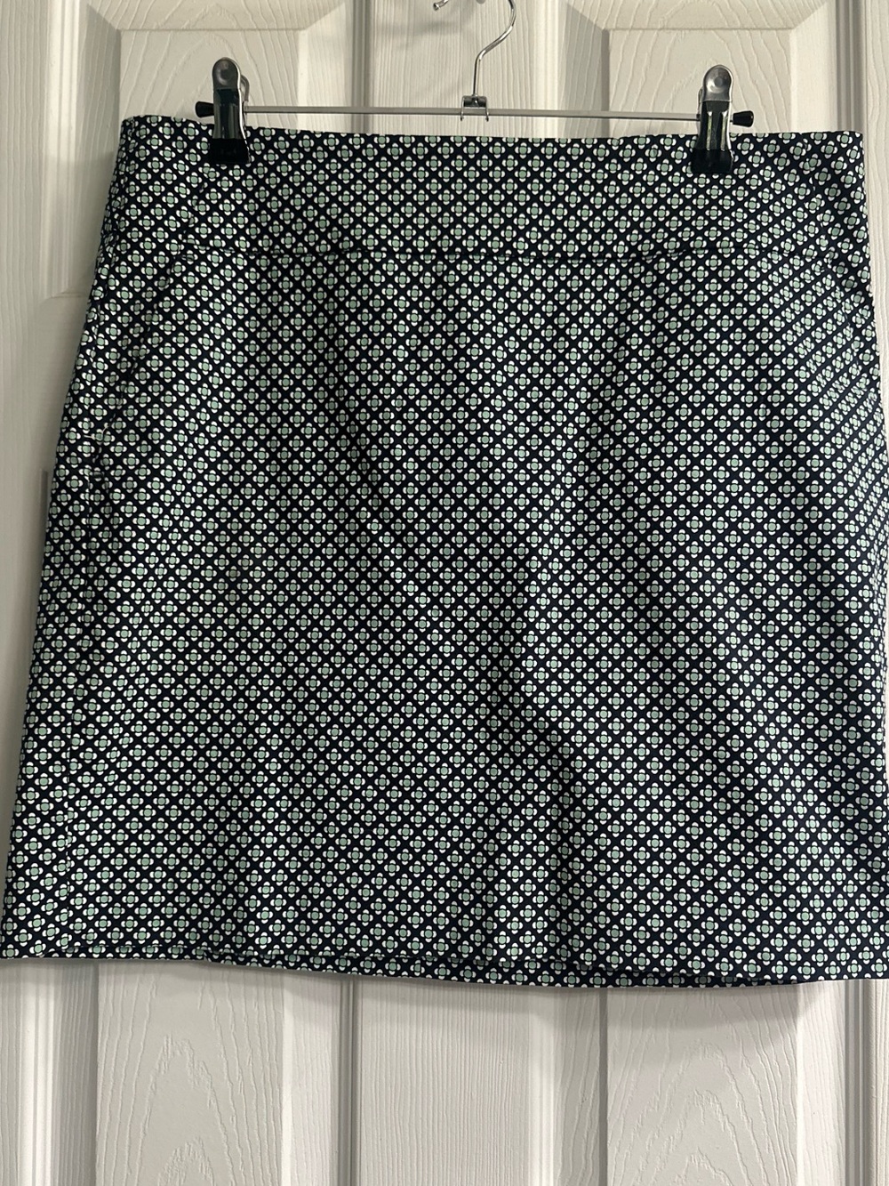 Ann Taylor Navy and White Geo Mini Skirt